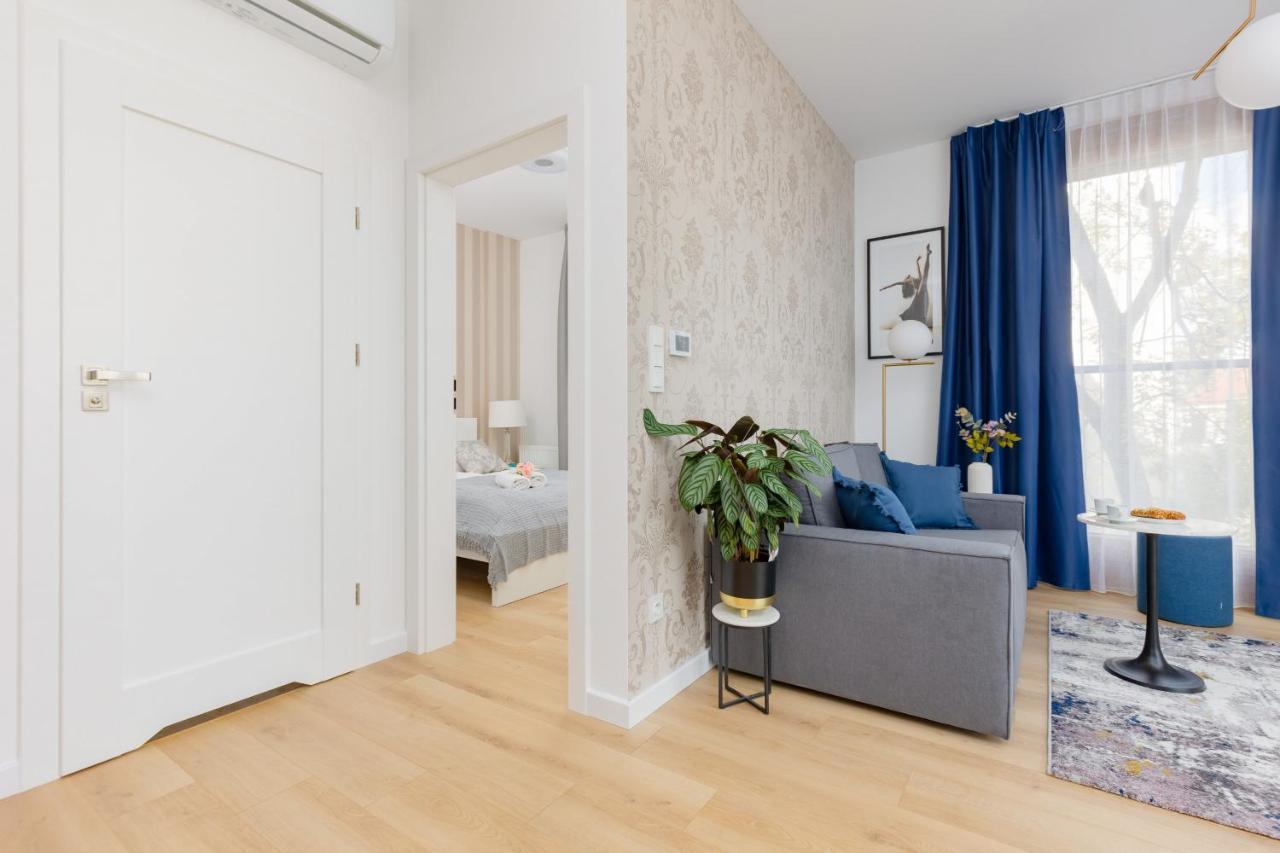 Warszawa Srodmiescie Bonifraterska Apartments By Noclegi Renters Ngoại thất bức ảnh